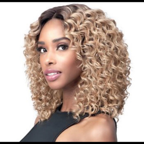 Bobbi Boss HD Lace Front Wig MediFresh Truly Me 5" Deep Lace Part MLF593 Malin - Picture 2 of 5